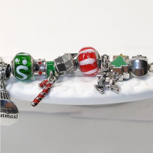 DECEMBER Charm Bracelet  7.5-8.Willabee & Ward Danbury Xmas Angel Reindeer Star - Picture 8 of 10